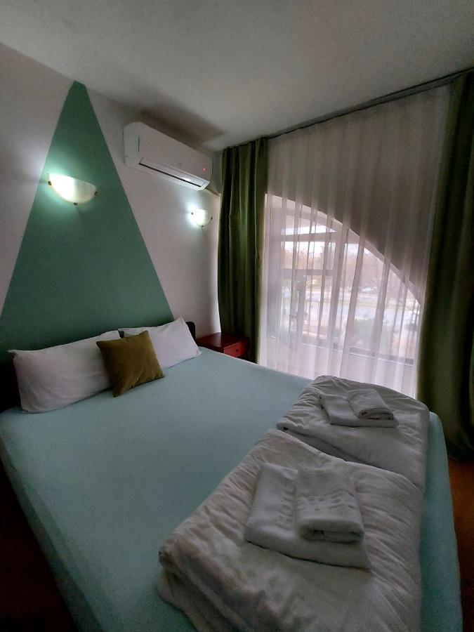The Bulevard Hotel Skopje Exterior foto