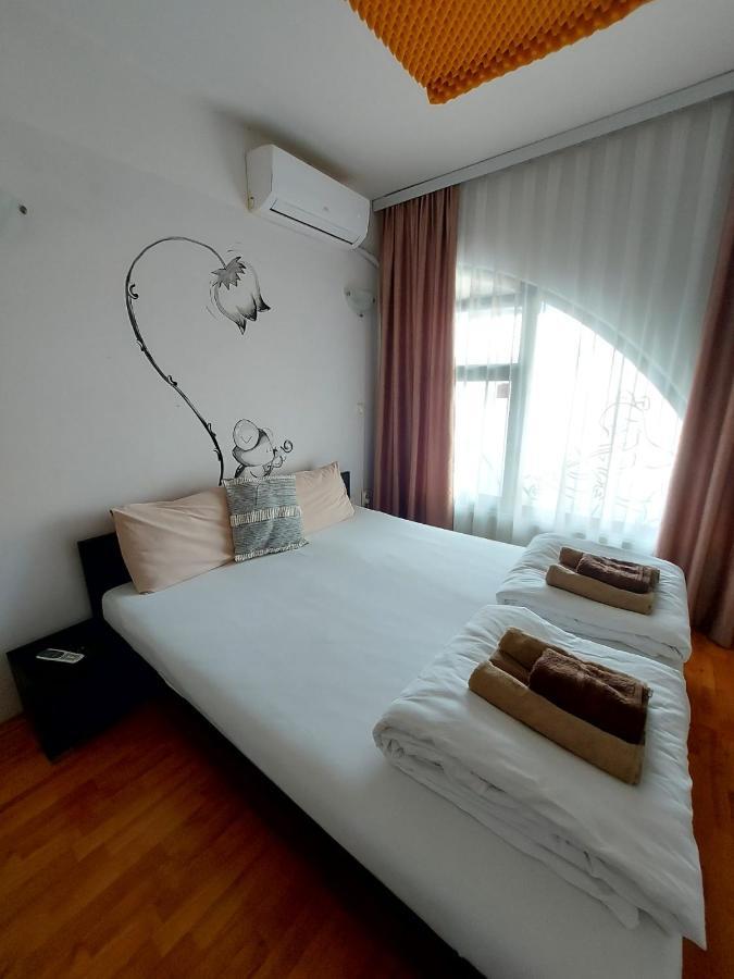 The Bulevard Hotel Skopje Exterior foto