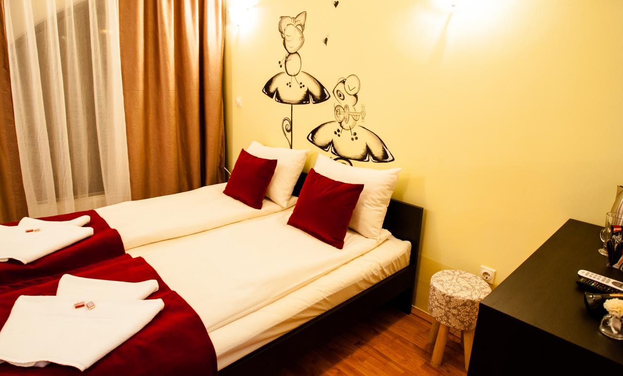 The Bulevard Hotel Skopje Exterior foto