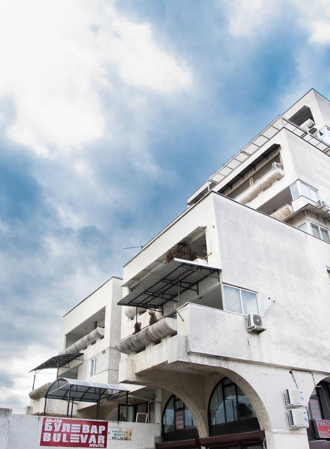 The Bulevard Hotel Skopje Exterior foto